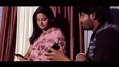 Desi indian bhabhi home sex with hubby’s friend