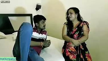 Indian beautiful Milf bhabhi fucking at sea beach resort!!