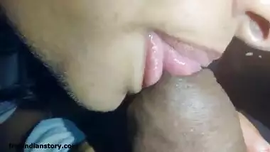 Marvelous Indian blowjob video of a girl