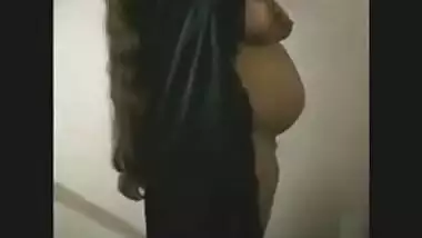Hyderabad aunty nude XXX leak video got exposed on the net