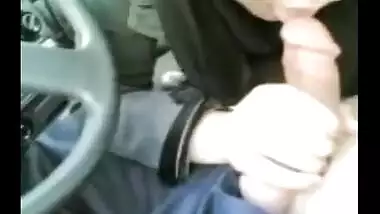 Muslim Indian cutie sucks schlong in the car