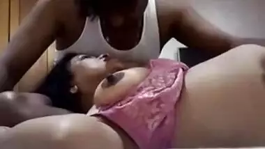 Indian couple cam sex selfie MMS video