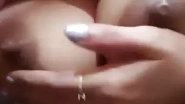 Most wanted Chamet girl nude viral show for money