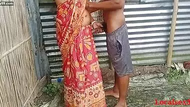 Bengali Bhabi Fuck With A Red Clower Saree with Husband