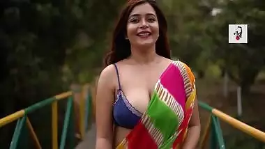 Big boobs model Rimpi photoshoot video – 2