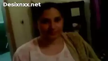 Indian xxx episode of a excited aunty getting nasty with her juvenile tenant