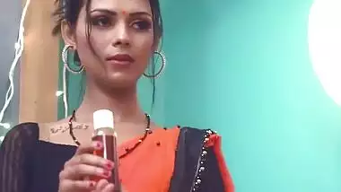 Adhuri Suhagraat 2