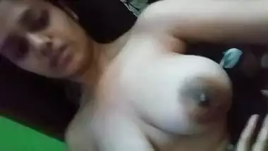 Desi village girl show big boobs