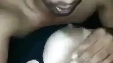 Hardcore Desi boob sucking and pressing