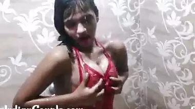 Desi cute girl bath