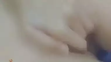 Beautiful Cute Paki Girl Showing And Rubbing Pussy