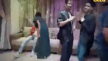 Sasur Ne Bahu Ko Jamkar Choda