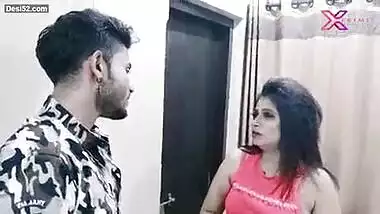 Hot mumbai bhabhi sex with male escort