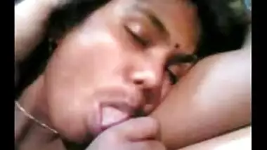 Indian porn mms of Young Bangla Girl Parvin Hot Blowjob