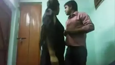 Amateur college couple bunk class for a romantic home sex