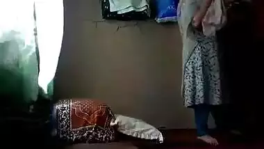 Mature paki bhabhi affair fucking with lover