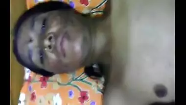 Indian village aunty makes love with hubby’s friend mms