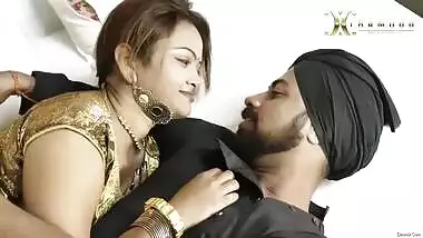 First On Net – Desi Punjabi Munda Fucked With His Sexy Wife