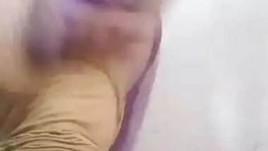 Hot Desi Indian maal on VC