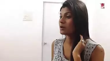 Hindi lady teacher se principal ne garma garam sex kiya