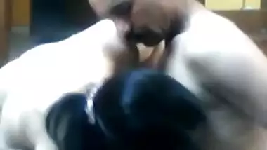 Jija saali ne akele mai oral sex masti ki