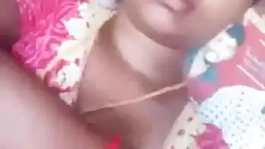 Tamil wife milk boobs topless viral clip