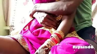 Brother-in-law celebrated honeymoon with sister-in-law, water was removed from the pussy