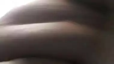 Desi Big boobs aunty showing her boobs