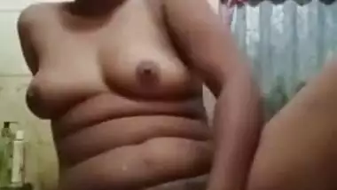 Horny Desi Girl pussy Fingering