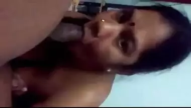 Sexy And Busty Indian Maid Deep Blowjob To Boss