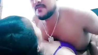 Young fucking Indian lovers selfie video MMS