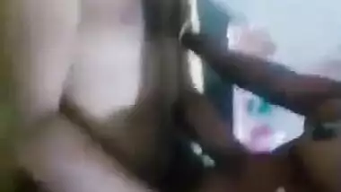 Desi slut is penetrated by Bengali Boudi husband in amateur XXX video