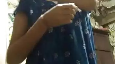 Cute Desi Girl Showing Her Big Boobs and Pussy Part 2