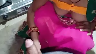 Bhabhi Ko Dever Ne Kitchen Me Jabardasti Choda