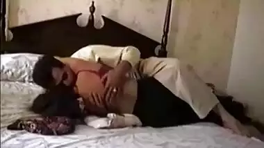 Desi Mature Couple Sensational Home Sex Mms Leaked!