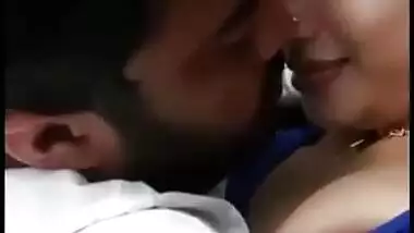 Bhabhi kissing 