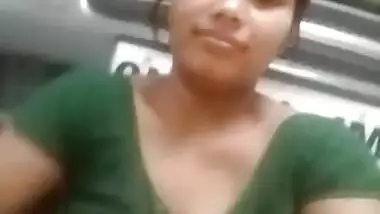 Indian maid making sexy video