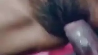 XXX performer fucks young Desi woman in this amateur homemade footage