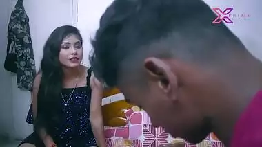 Desi chick can't resist the desire to suck ex-boyfriend's XXX cock