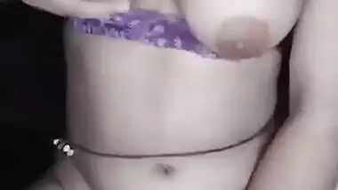 Horny Bengali Girl Masturbating