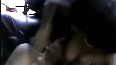 Beautiful Desi Girl Fucking in the Car