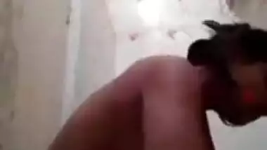 Priyanka Dwivedi shaving pussy before bath