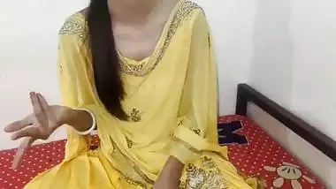 Cheating Indian Bhabhi Gets her Big Ass Fucked By Devar Indian Village Desi Bhabhi Ki Devar ke Sath Mast Desi Chudai xxx