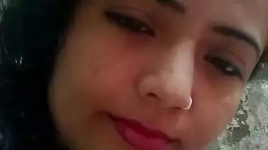 Cute bhabi non nude selfie for lover