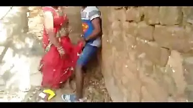 Outdoor devar bhabi caught