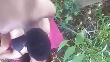 Indian Village Couple Fucking in jungle