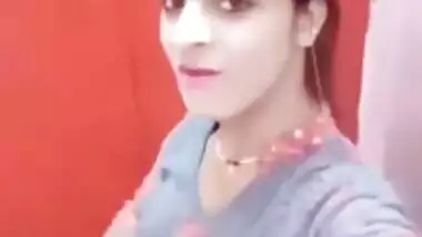 Desi cute girl hot selfie video making