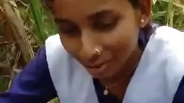 innocent colg gal boobs & pussy fondled by bf in forest leaked mms