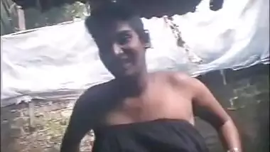 Sri Lankan In Homemade Sex Movie - ඇන්ටි ට පැයක් හුකන වීඩියෝව
