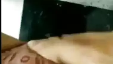 Bengali muff porn MMS video looks unseen and sexy